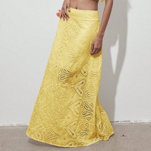 Yellow Elegant Women's Floral Hollow Out Full Embroidery A-Line Maxi Skirt - Picture 3 of 10